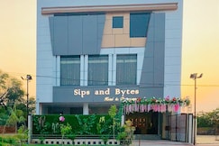 Sips and Bytes, Budhlada