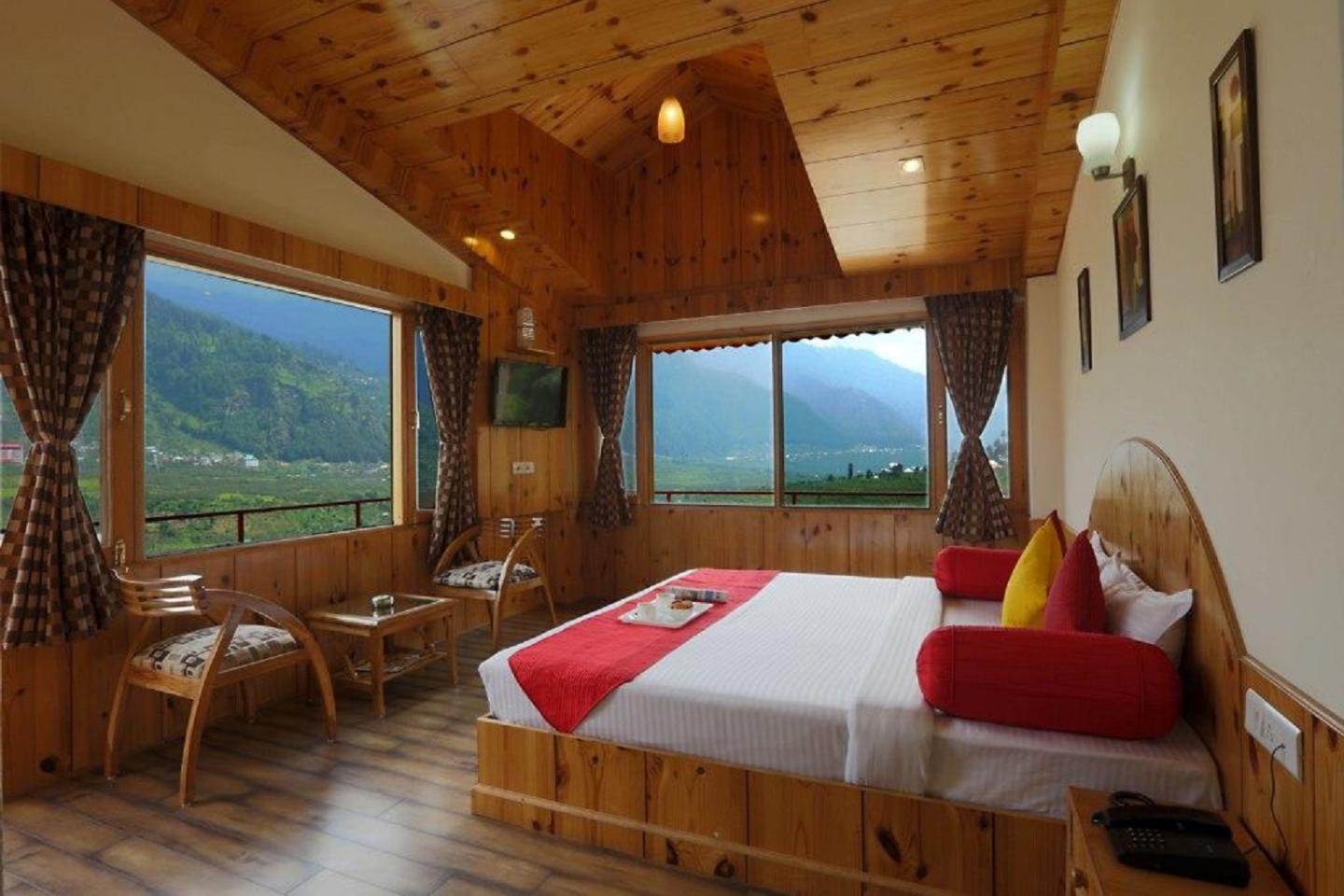 LOTUS INN RIVER VIEW Manali INR 309 OFF ( ̶2̶0̶0̶0̶ ) Resort Price
