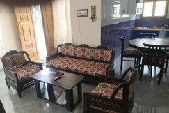 Singarkudil Homestay, Tiruchirappalli