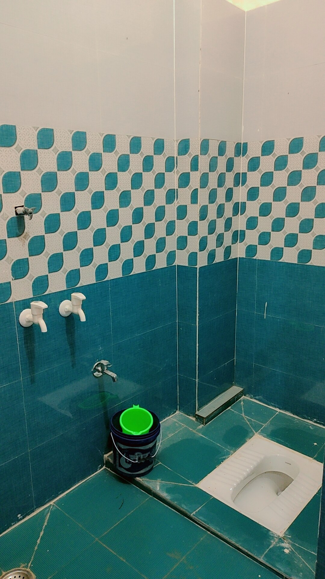 Dev Homestay - Tap to explore photos