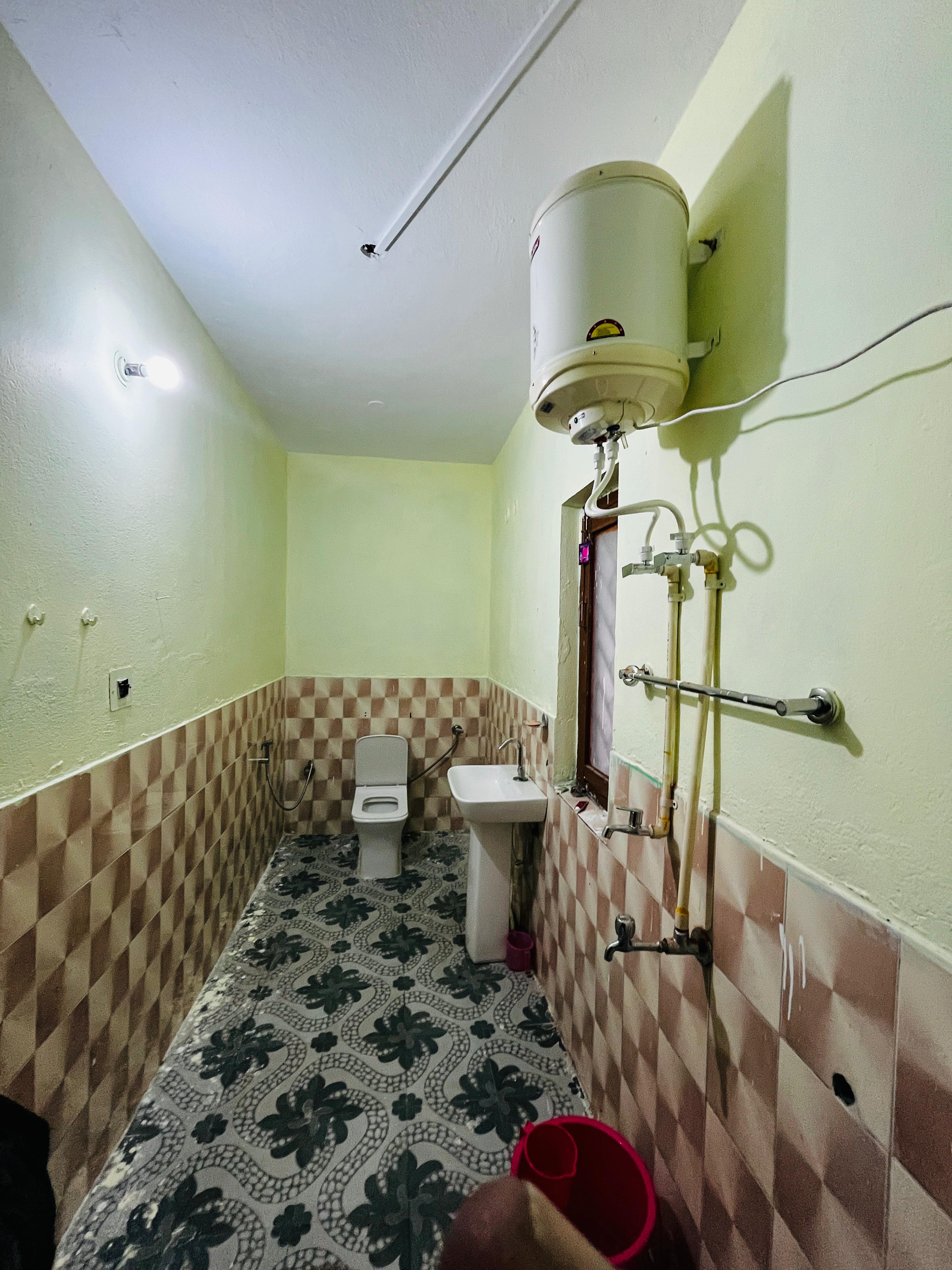 Hotel Shyama Palace - Tap to explore photos