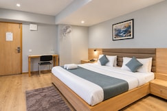 Berlin Hotel, Gandhinagar