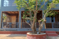 The Pine Reetreat, Sattal