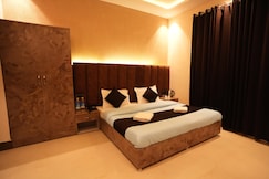 Durga Palace - By Veda , Tapovan ( Near Laxman Jhula ), Rishikesh