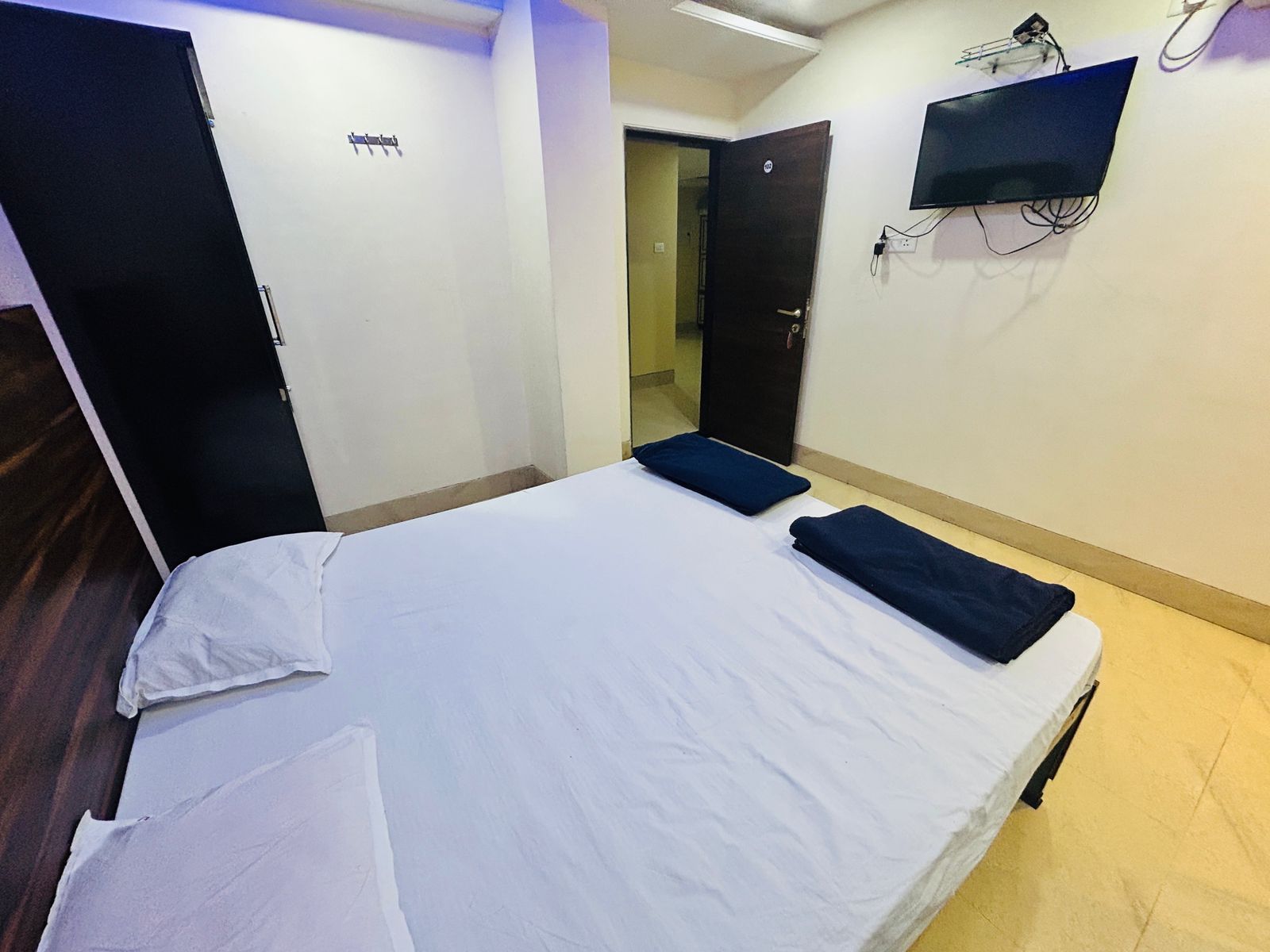 Standard Room Non Ac 1