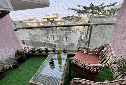 homly stays 3bhk Apartment