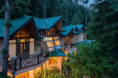 StayVista at Wood House Retreat, Mashobra