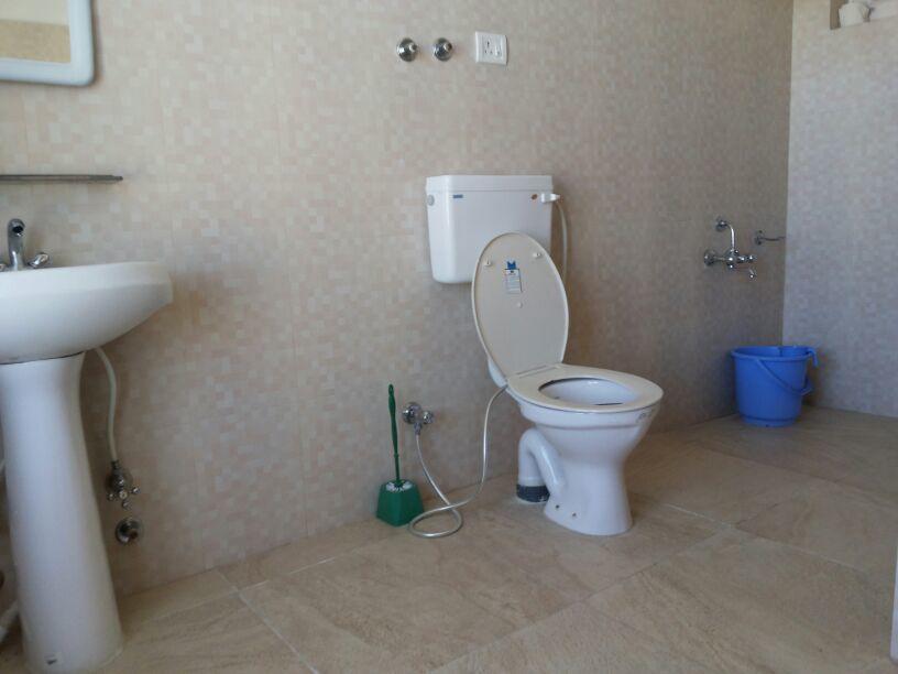 Anshah Guest House - Tap to explore photos