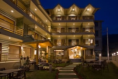 Hotel Avishi Greens, Manali