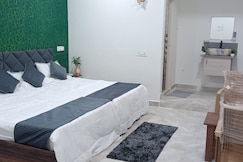 New Himalaya lodge, Raichur