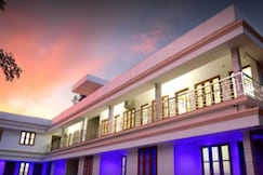 Kuttivilayil Stay in, Kayamkulam