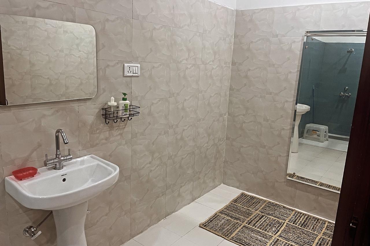 Carbery Acres Homestay - Tap to explore photos