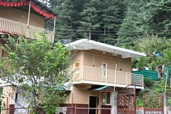 The Cedar, Manali