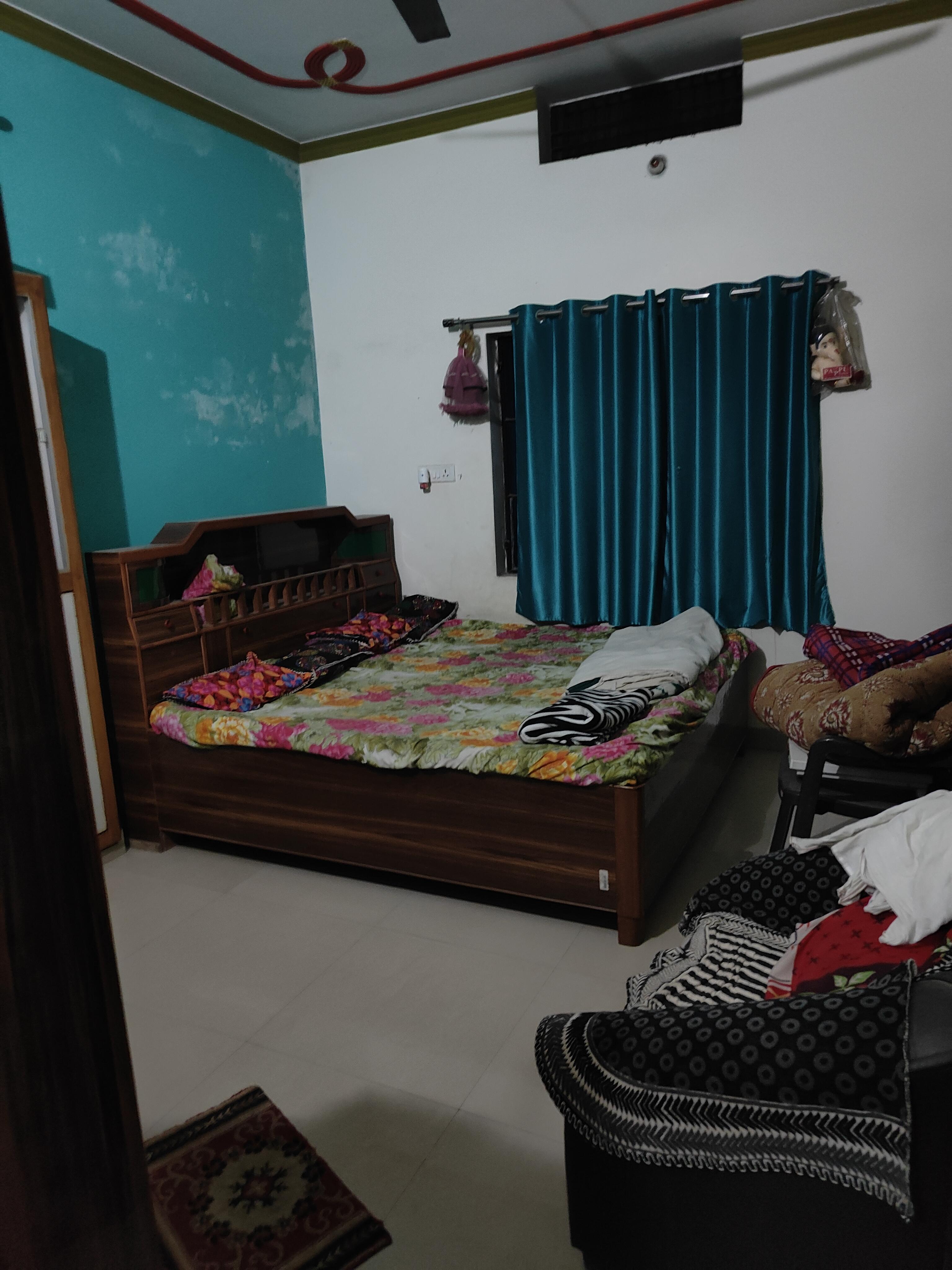 Suraj Singh guest house - Tap to explore photos
