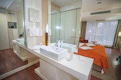 Park Hotel, Almaty, Karasayskiy