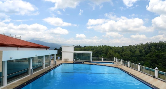 The Grand Kandyan Hotel - Tap to explore photos