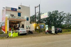 JK 06 Residency & Restaurant, Sagar