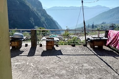 Radha Krishna Homestay, Devgram, Joshimath