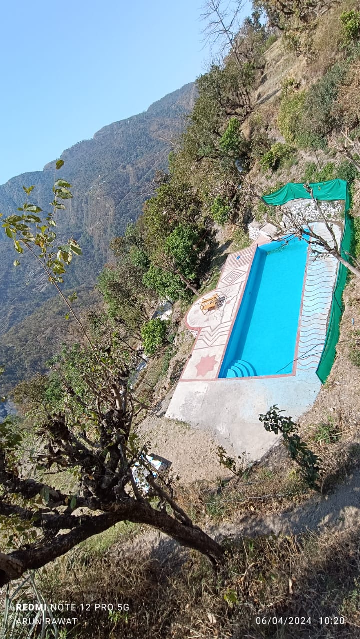 Itharna Vijay Raj Homestay - Tap to explore photos