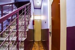 Hotel J P Palace, Budaun