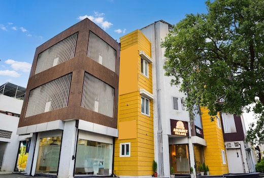 Super HOTEL O ANJANEY PALACE