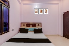 Hotel O by OYO N P Grand and Resort, Bahraich