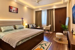 Basera Luxury Homestay Near Expomart Pari Chowk, Greater Noida