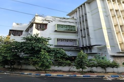 Hotel Galaxy Inn, Kolkata