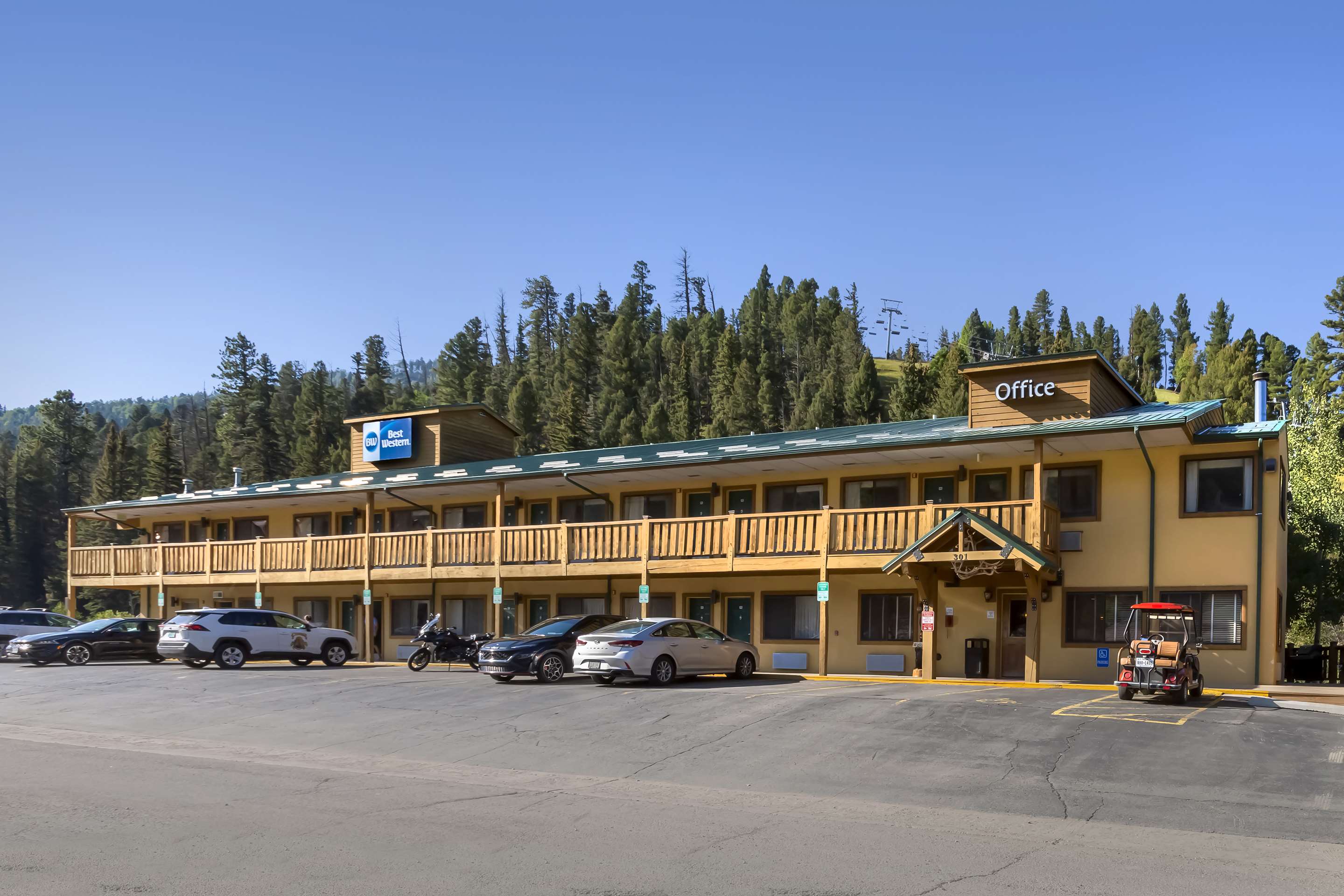 BEST WESTERN RIVERS EDGE - Tap to explore photos