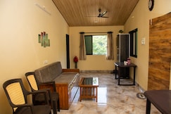 Beach Side 2BHK Inhouse Meals 5 star reviews, Alibaug