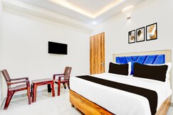 Hotel O Blu Plaza, Gurgaon