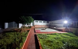 Courtyard 1