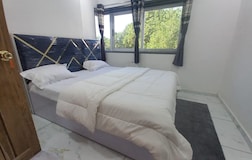 Room No.02