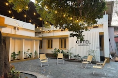 DWC by Oxtel - Ladies Only Hostel, Calicut (Kozhikode)