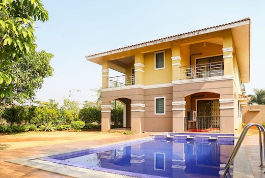 Sunrich Glory | 3 BHK Pool Villa