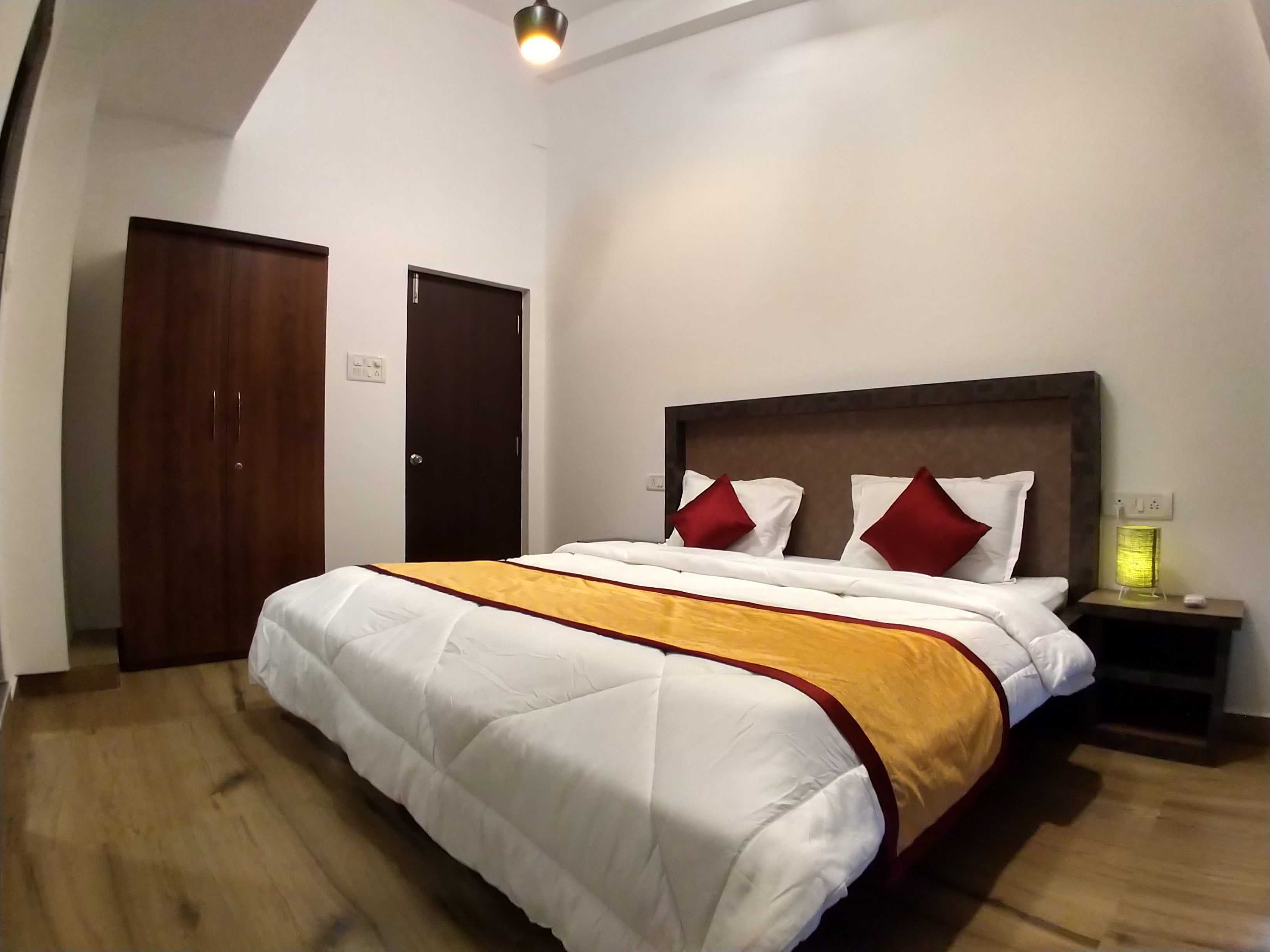 Amazing Baga Riverview | 2 BHK Apartment - Tap to explore photos