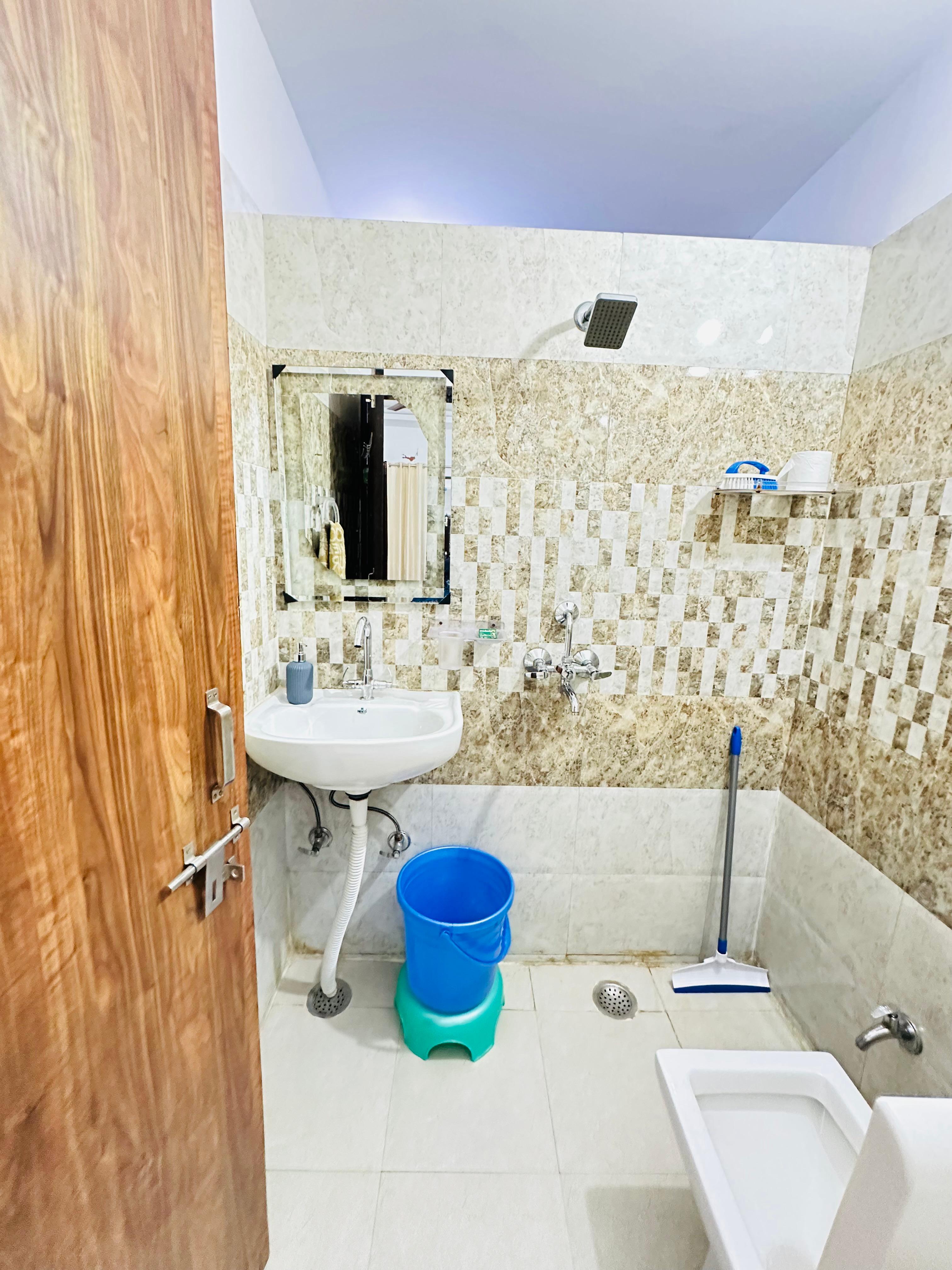 Our AC rooms are 100m away from medanta hospital - Tap to explore photos