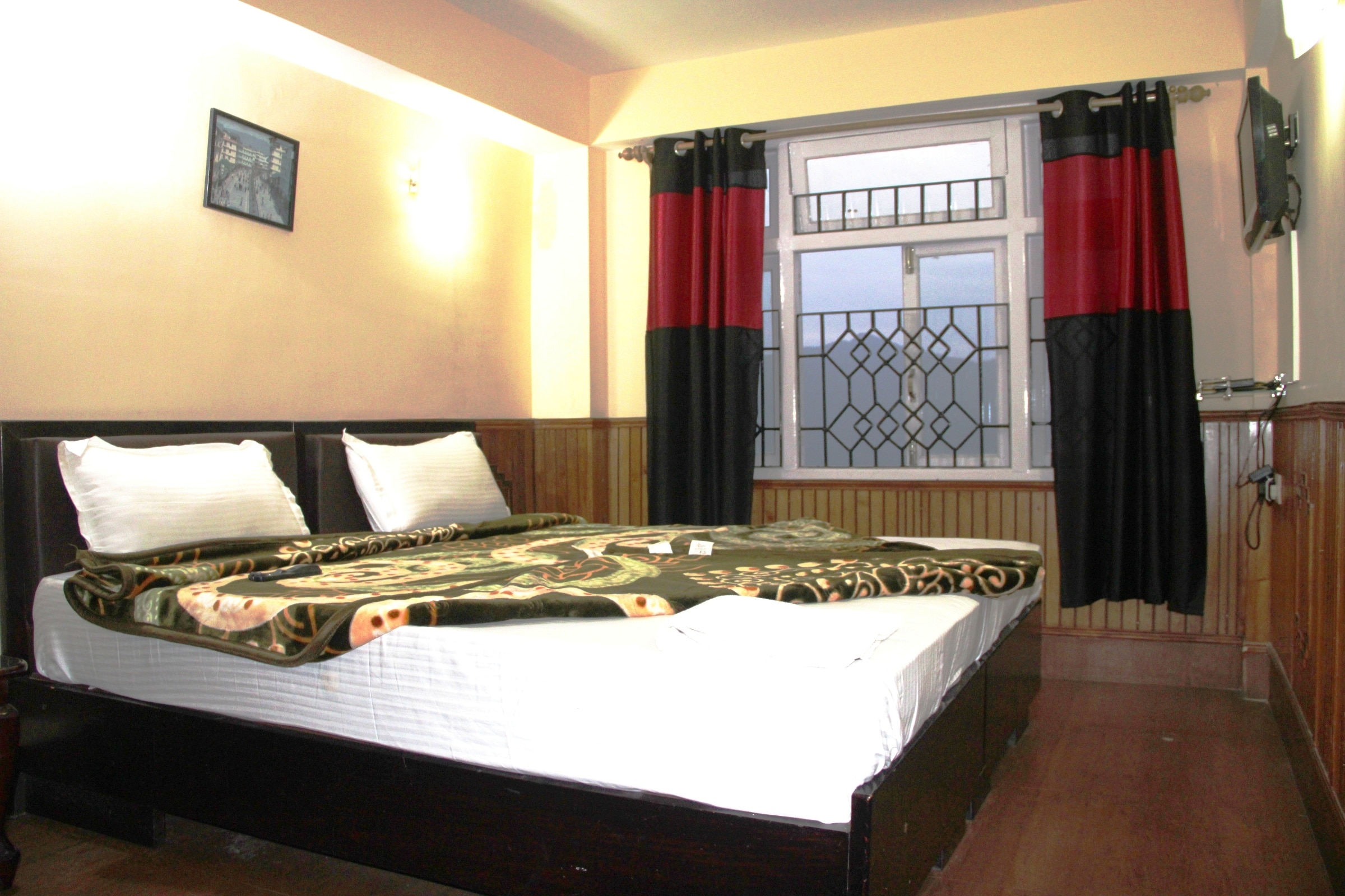 Sri Mangalam Residency - Tap to explore photos