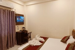 Mahalaxmi Paying Guest House  300 Mtr. from Assi Ghat, Varanasi, Varanasi