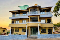Hotel Kadam Palace, Mahabaleshwar