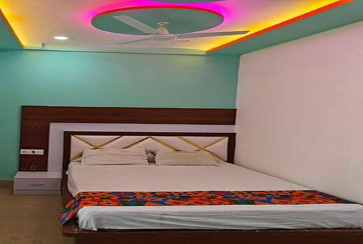 FabHotel Westin Regency