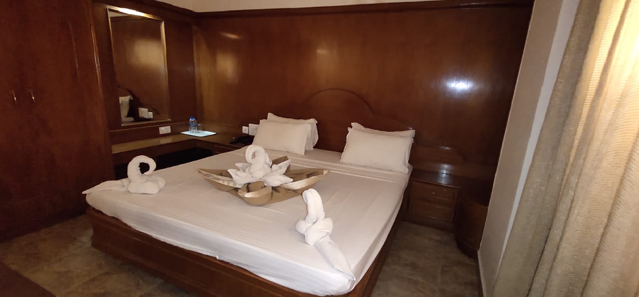 Hotel Sri Ram Residency - Tap to explore photos