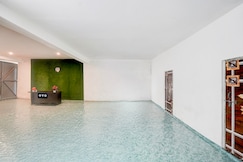 SPOT ON by OYO Romance Hotel And Restaurant, Mariahu