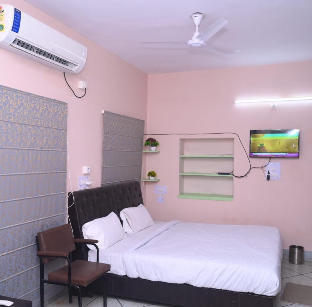 COMFORT IN HOTEL AND RESTAURANT JODHPUR - Tap to explore photos