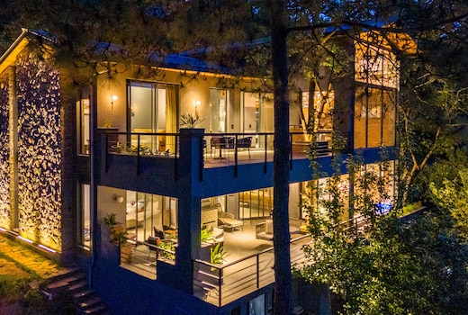 SaffronStays The Hill Abode