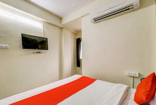 Hotel O The Crown Inn