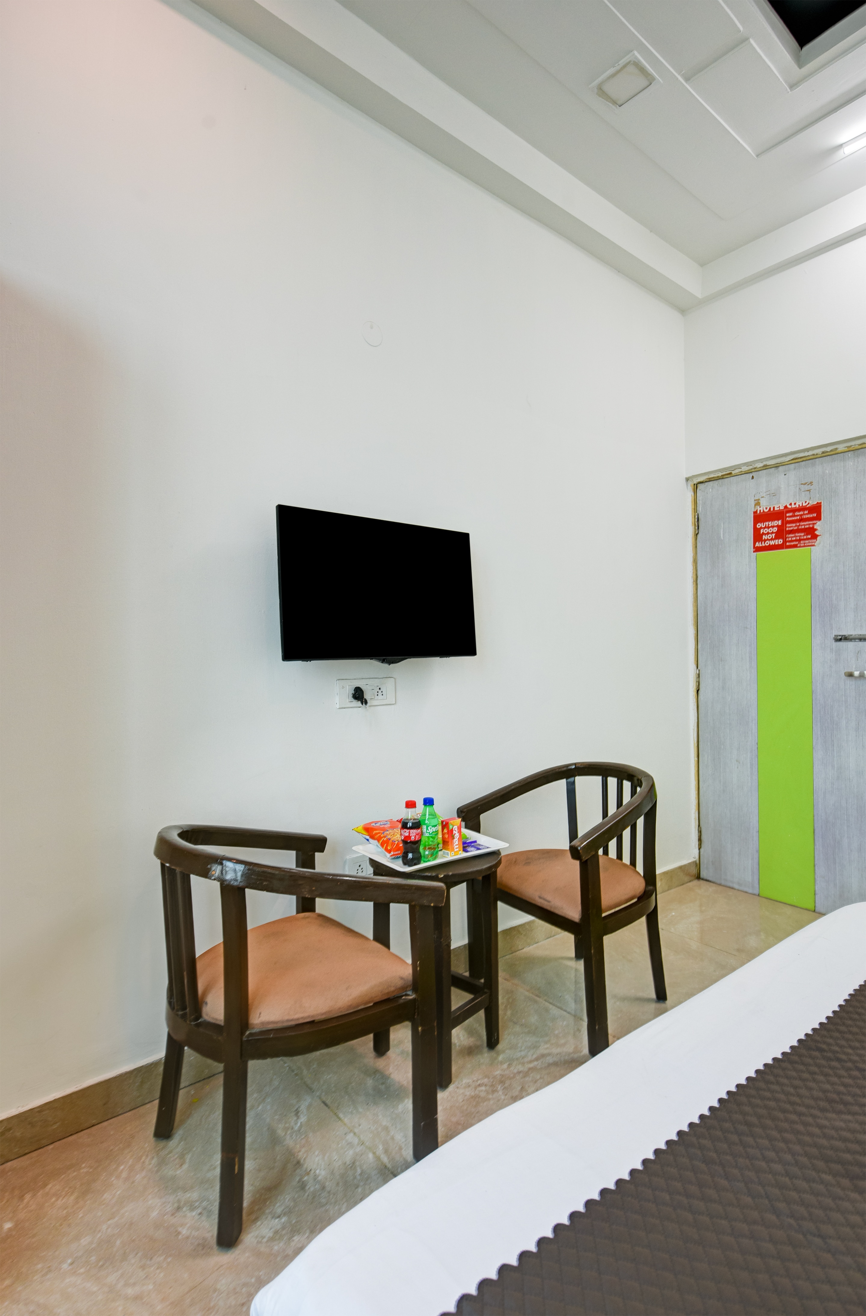 Hotel Cladis Sector 15 Noida - Tap to explore photos
