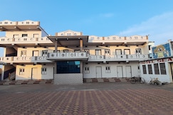 Hotel Seascape.(300 meters from Sea Beach), Puri