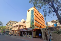 Hotel Crestwood, Kolkata