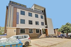 Townhouse Golden Frame near sec 62 noida, Loni